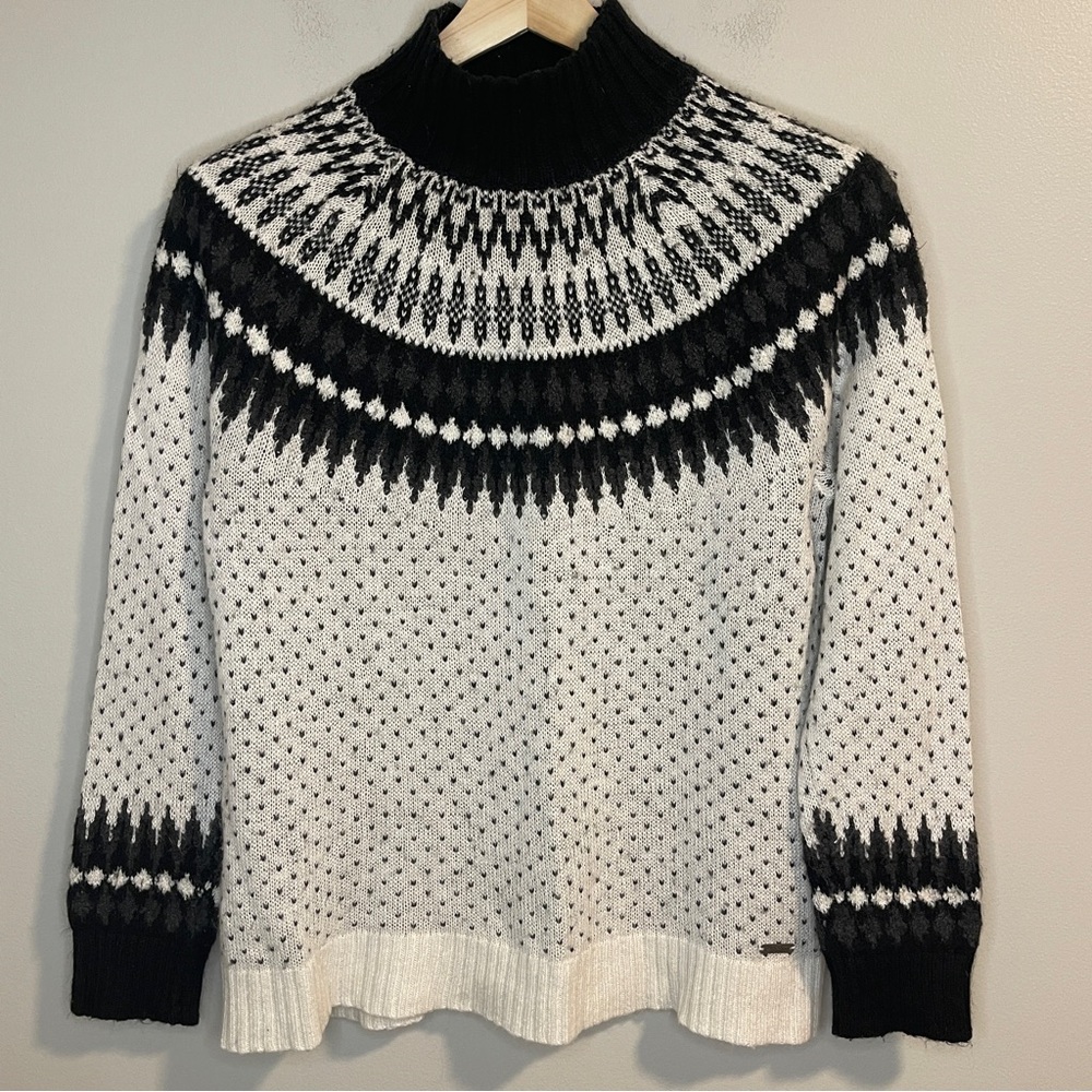Eddie Bauer Women’s Fair Isle Mohair Wool Blend White/Black Mock neck Sweater M